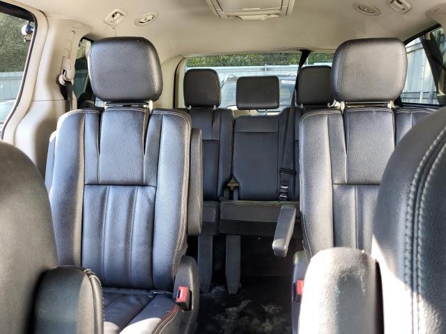 Photo 10 from auction – 2014 CHRYSLER TOWN & COU with VIN 2C4RC1BG2ER256457