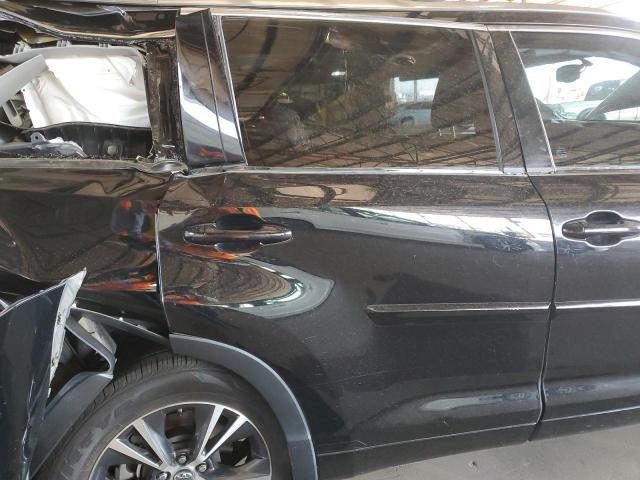 Photo 11 from auction – 2016 TOYOTA HIGHLANDER with VIN 5TDJKRFH0GS331880