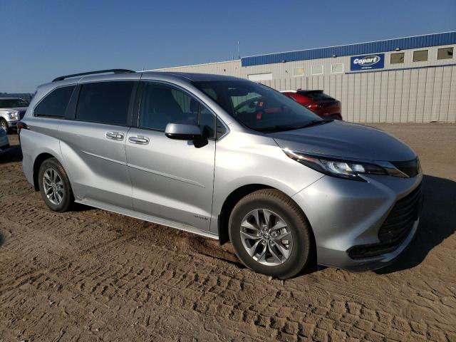 Photo 4 from auction – 2021 TOYOTA SIENNA LE with VIN 5TDBSKFCXMS040136