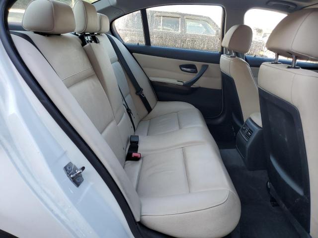 Photo 10 from auction – 2010 BMW 328 XI with VIN WBAPK7C55AA460059