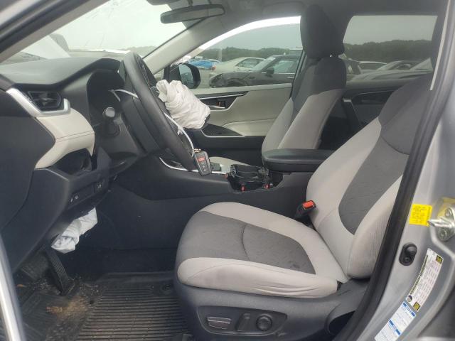 Photo 7 from auction – 2019 TOYOTA RAV4 XLE with VIN 2T3P1RFV0KC010112