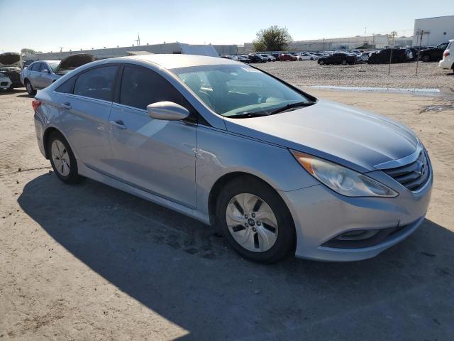 Photo 4 from auction – 2014 HYUNDAI SONATA GLS with VIN 5NPEB4AC1EH818671