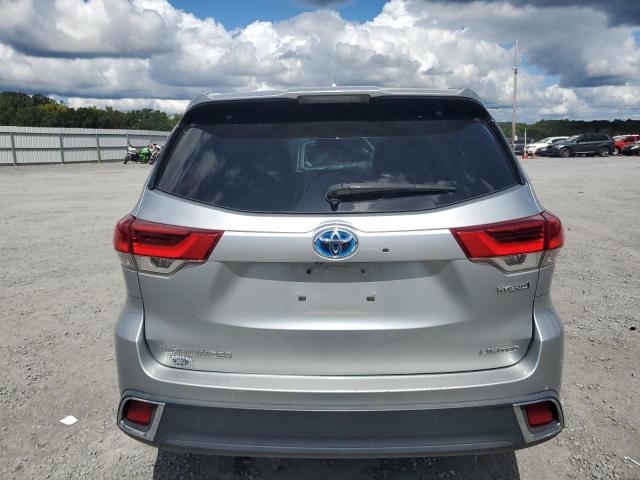 Photo 6 from auction – 2018 TOYOTA HIGHLANDER with VIN 5TDDGRFH3JS040618