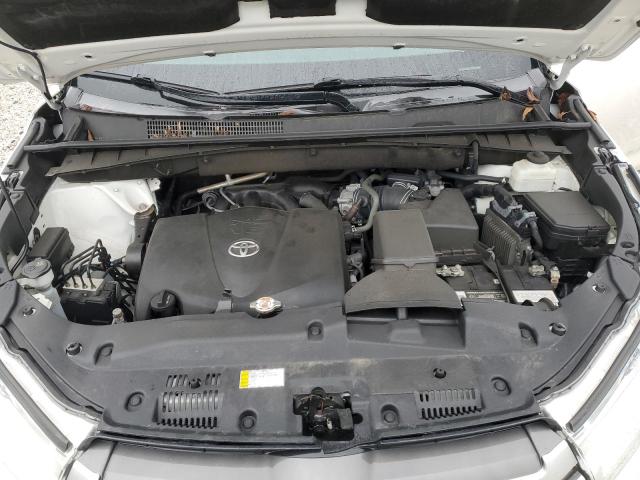 Photo 12 from auction – 2019 TOYOTA HIGHLANDER with VIN 5TDZZRFH9KS349768