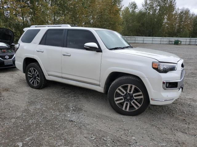 Photo 4 from auction – 2016 TOYOTA 4RUNNER SR with VIN JTEBU5JR8G5386456