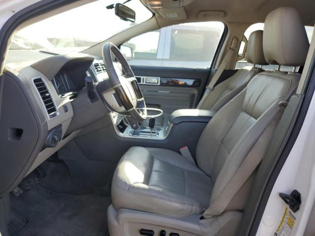 Photo 7 from auction – 2009 LINCOLN MKX with VIN 2LMDU68C39BJ10611