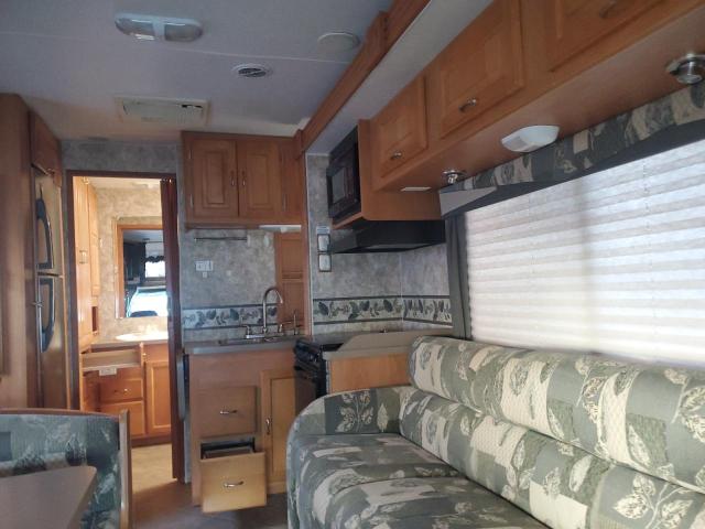 Photo 5 from auction – 2006 COAH TL with VIN 1FDXE45S35HB43952