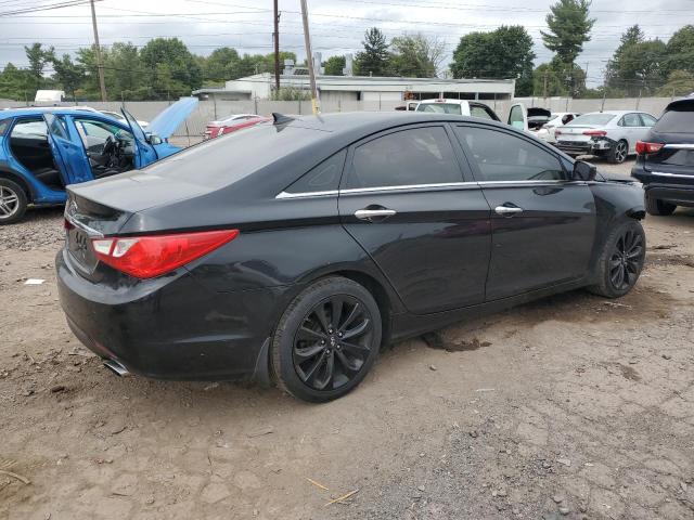 Photo 3 from auction – 2011 HYUNDAI SONATA SE with VIN 5NPEC4AC7BH119635