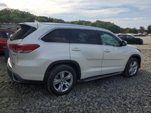 Photo 3 from auction – 2017 TOYOTA HIGHLANDER with VIN 5TDDGRFH4HS033428