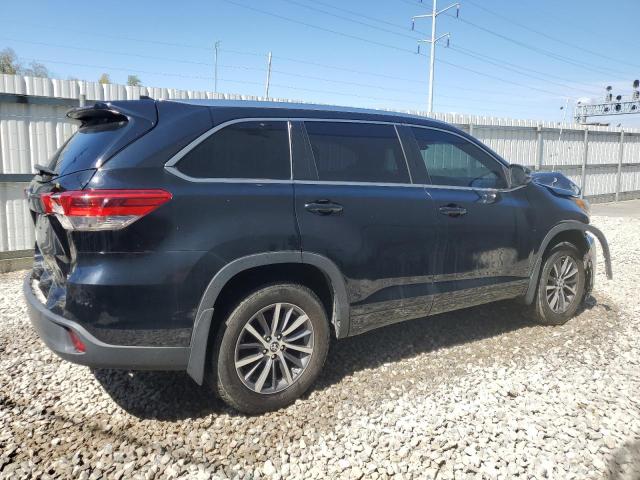 Photo 3 from auction – 2017 TOYOTA HIGHLANDER with VIN 5TDJZRFH9HS470337