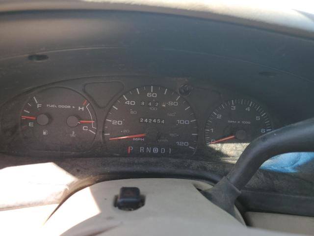 Photo 9 from auction – 2000 FORD TAURUS SES with VIN 1FAFP55U3YG126537