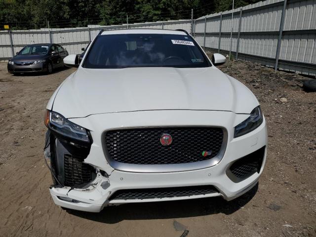 Photo 5 from auction – 2017 JAGUAR F-PACE S with VIN SADCM2BV1HA495647