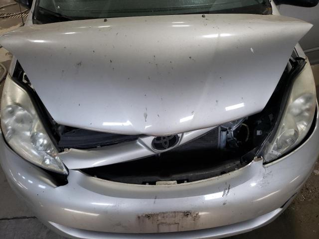Photo 12 from auction – 2007 TOYOTA SIENNA CE with VIN 5TDZK23C77S015671