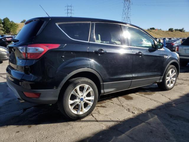 Photo 3 from auction – 2017 FORD ESCAPE SE with VIN 1FMCU9GD2HUD25828