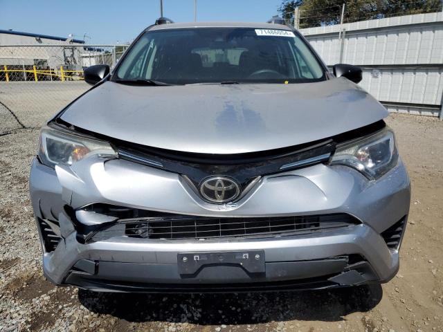 Photo 5 from auction – 2017 TOYOTA RAV4 LE with VIN 2T3BFREV9HW650890