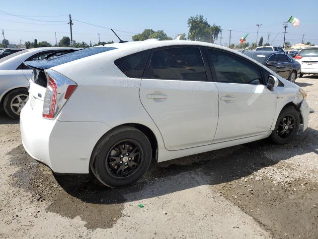 Photo 3 from auction – 2014 TOYOTA PRIUS with VIN JTDKN3DU3E0385912