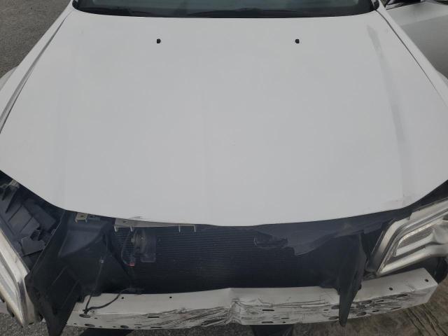 Photo 11 from auction – 2016 CHRYSLER 300C with VIN 2C3CCAEG0GH357768