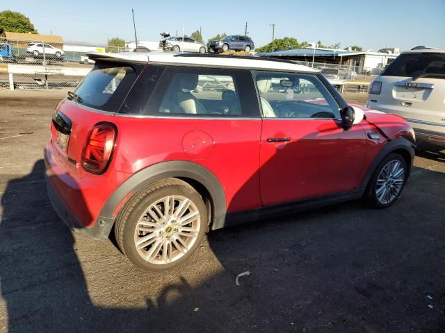 Photo 3 from auction – 2024 MINI COOPER SE with VIN WMW13DJ05R2V45143