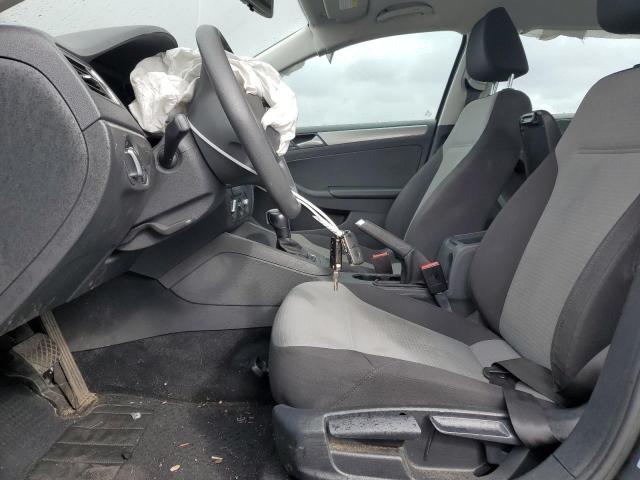 Photo 7 from auction – 2017 VOLKSWAGEN JETTA S with VIN 3VW2B7AJ8HM341798