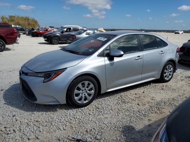 TOYOTA COROLLA LE 2022 with VIN JTDEPMAE1N3007063 - Photo from auction