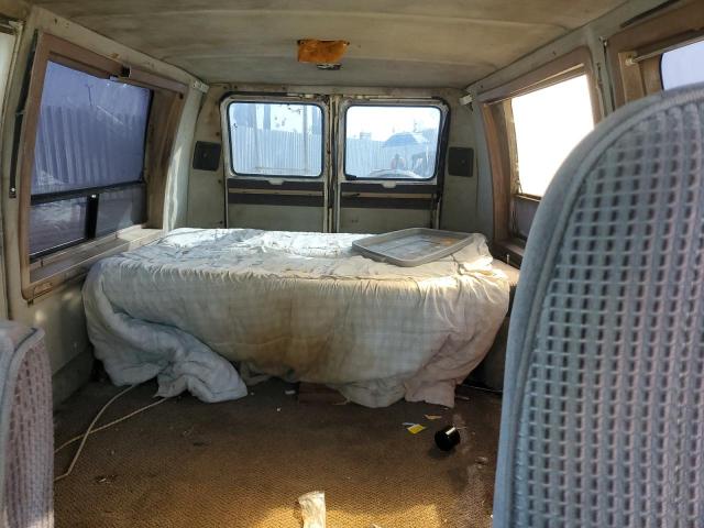 Photo 10 from auction – 1990 CHEVROLET G20 with VIN 1GBEG25K0L7167885