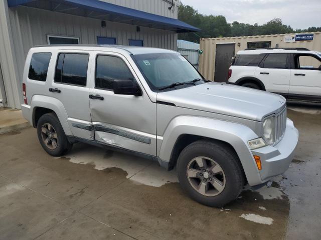 Photo 4 from auction – 2008 JEEP LIBERTY SP with VIN 1J8GP28K78W183264