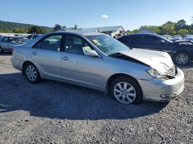 Photo 4 from auction – 2004 TOYOTA CAMRY with VIN 4T1BE30K64U805153