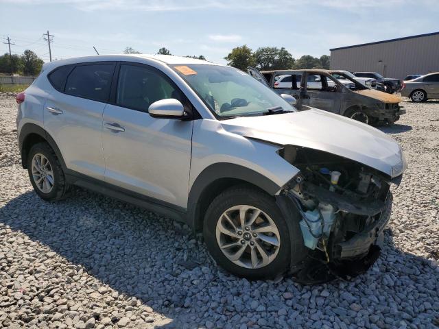 Photo 4 from auction – 2018 HYUNDAI TUCSON SE with VIN KM8J2CA41JU828193