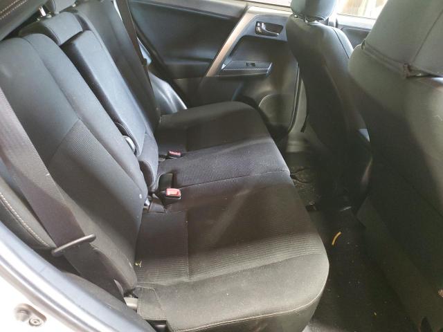 Photo 11 from auction – 2015 TOYOTA RAV4 XLE with VIN JTMRFREV9FD132528