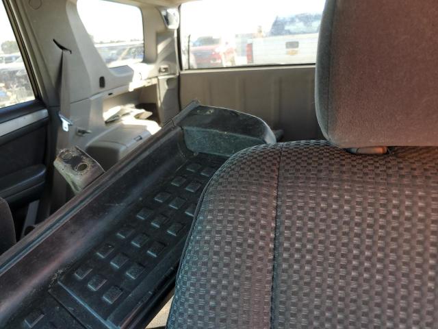 Photo 10 from auction – 2005 TOYOTA 4RUNNER SR with VIN JTEBT14R858026221