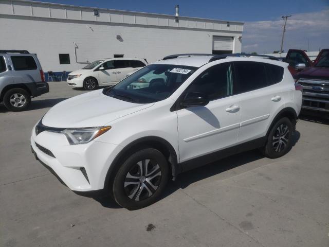 Photo 1 from auction – 2018 TOYOTA RAV4 LE with VIN 2T3BFREV3JW757584