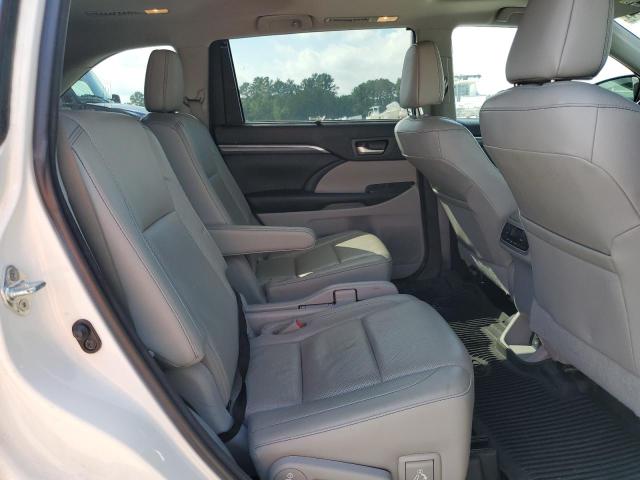 Photo 11 from auction – 2018 TOYOTA HIGHLANDER with VIN 5TDDZRFH0JS491614