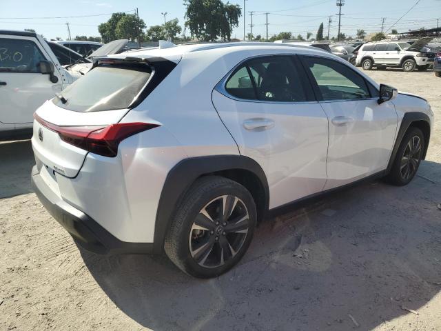 Photo 3 from auction – 2019 LEXUS UX 200 with VIN JTHY3JBH5K2014551