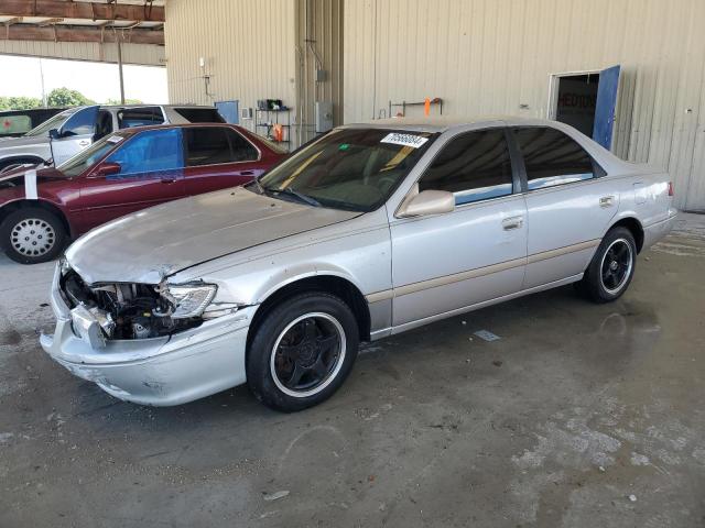 TOYOTA CAMRY CE 2000 with VIN 4T1BG22K9YU710254 - Photo from auction