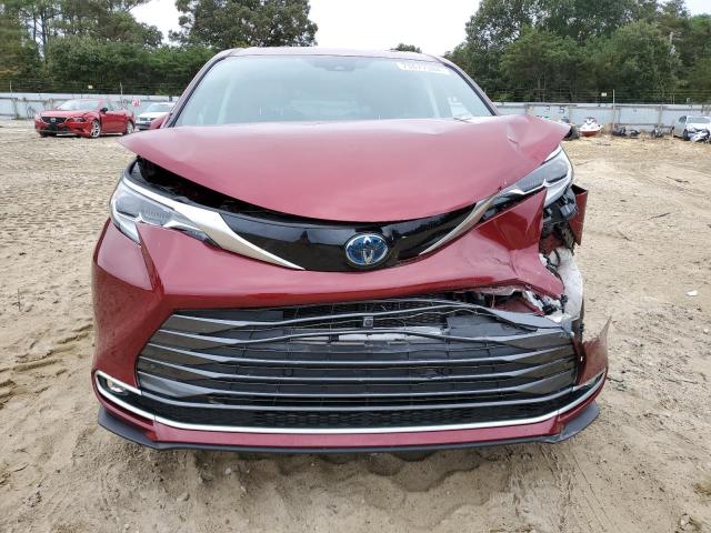 Photo 5 from auction – 2021 TOYOTA SIENNA LIM with VIN 5TDERKEC6MS051564