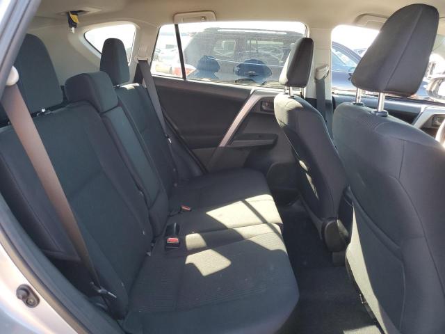 Photo 11 from auction – 2017 TOYOTA RAV4 LE with VIN 2T3BFREV3HW590430