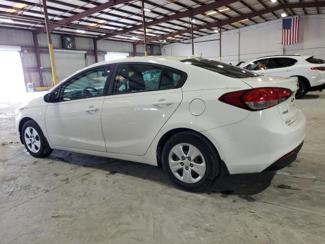 Photo 2 from auction – 2017 KIA FORTE LX with VIN 3KPFK4A7XHE105090
