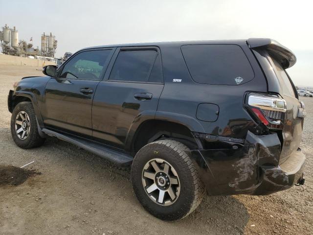 Photo 2 from auction – 2015 TOYOTA 4RUNNER SR with VIN JTEZU5JR6F5084807