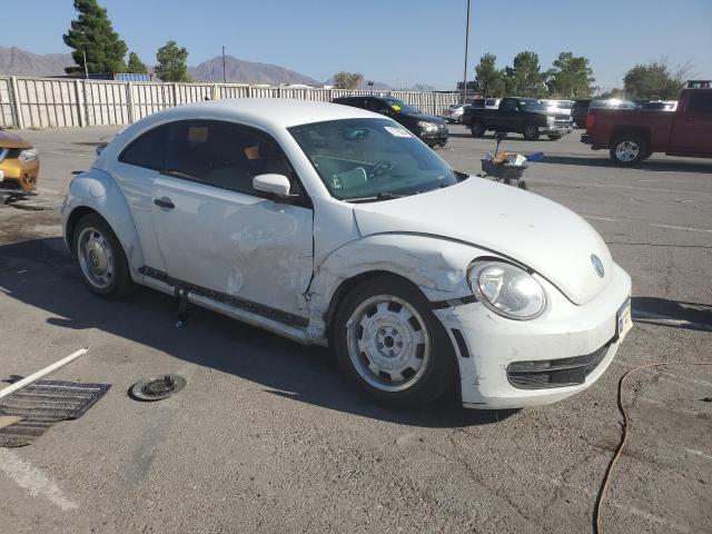 Photo 4 from auction – 2015 VOLKSWAGEN BEETLE 1.8 with VIN 3VWF17AT7FM654439
