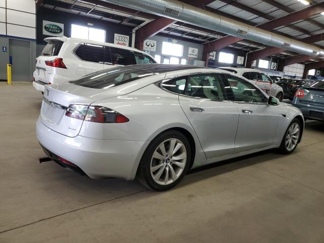 Photo 3 from auction – 2017 TESLA MODEL S with VIN 5YJSA1E22HF229475