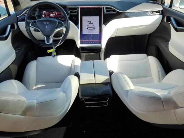 Photo 8 from auction – 2018 TESLA MODEL X with VIN 5YJXCBE25JF088610