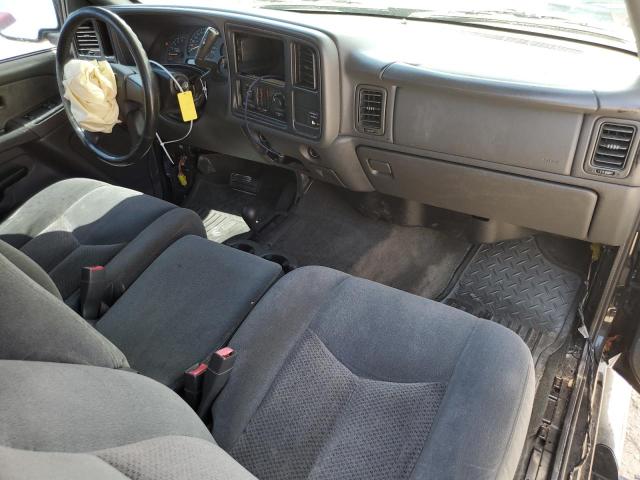 Photo 8 from auction – 2003 CHEVROLET SILVERADO with VIN 2GCEK19V831372375