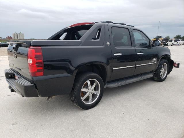 Photo 3 from auction – 2013 CHEVROLET AVALANCHE with VIN 3GNMCFE02DG121318