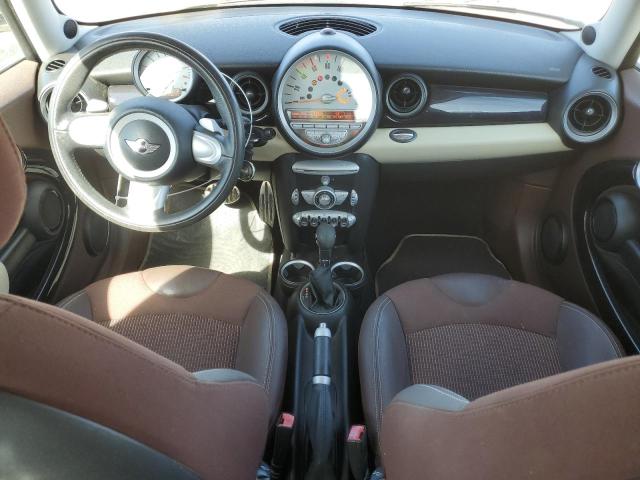 Photo 8 from auction – 2009 MINI COOPER S C with VIN WMWMM33529TP91123