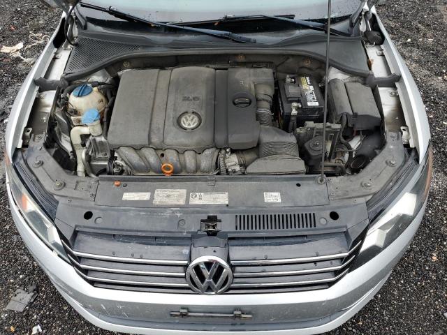 Photo 11 from auction – 2012 VOLKSWAGEN PASSAT SE with VIN 1VWBP7A37CC009378