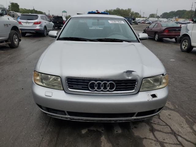 Foto 5 de la subasta – 2001 AUDI A4 2.8 QUA con VIN WAUDH68D01A143477