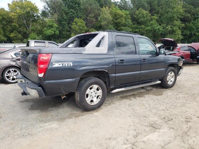 Photo 3 from auction – 2004 CHEVROLET AVALANCHE with VIN 3GNEC12TX4G247593