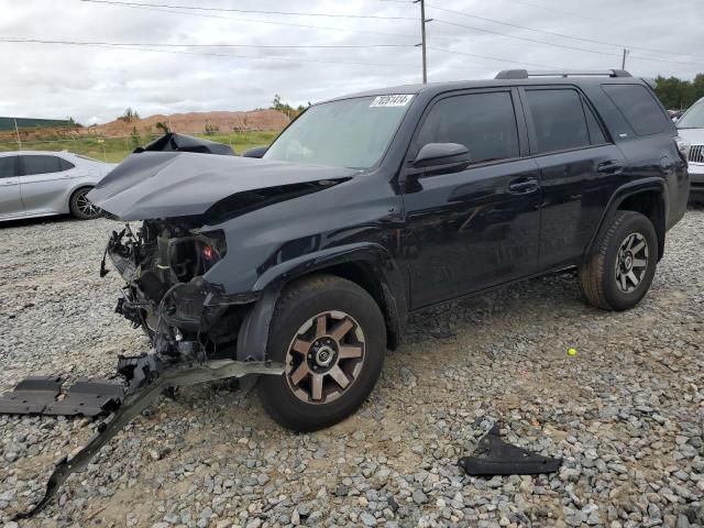 TOYOTA 4RUNNER SR 2015 with VIN JTEZU5JR7F5105129 - Photo from auction
