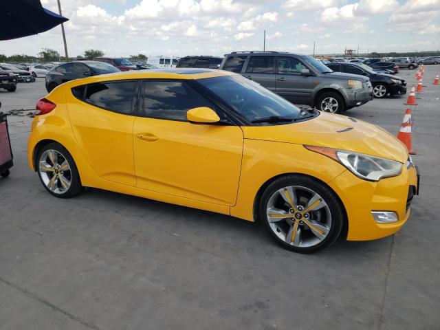 Photo 4 from auction – 2013 HYUNDAI VELOSTER with VIN KMHTC6AD4DU158408