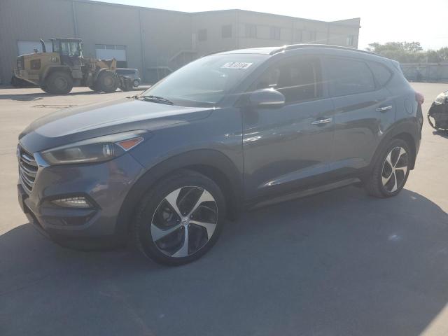 HYUNDAI TUCSON LIM 2016 with VIN KM8J33A23GU108737 - Photo from auction